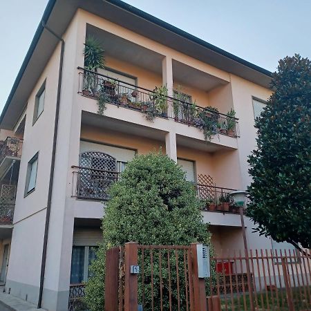 Home Sweet Home 2 Affittacamere - Lucca Exterior photo